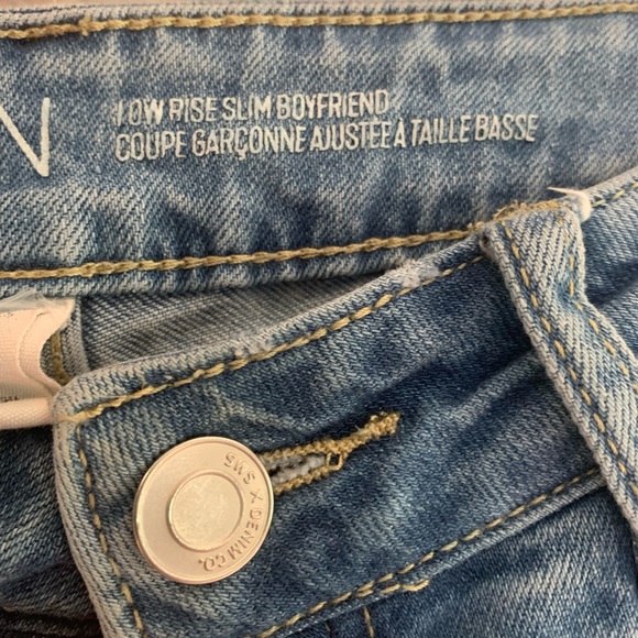 SWS Brooklyn Low Rise Distressed Boyfriend Jeans! - Picture 5 of 7